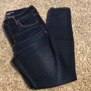 Barely worn American eagle jeggings